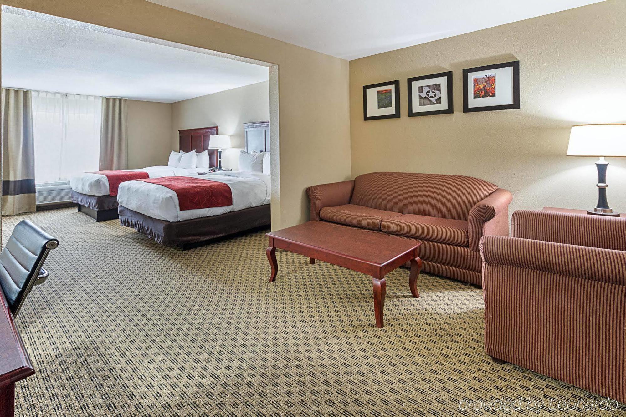 Comfort Suites Ennis Exterior foto